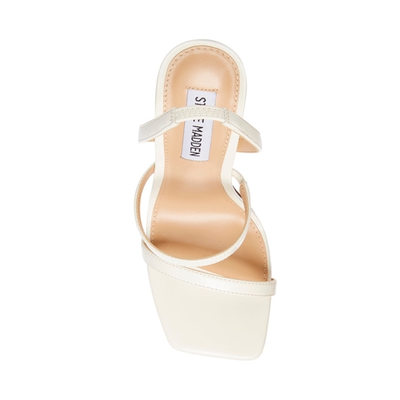 Steve Madden 'Grade' Shoes in White - Picture 5 of 5